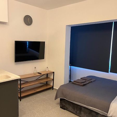 Mr. Studio In Ortakoy , North Nicosia + Wifi + Netflix Bagian luar foto