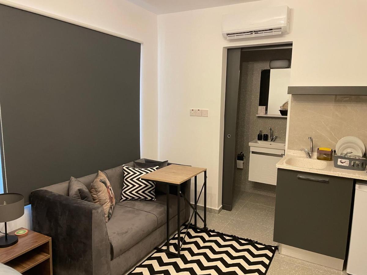Mr. Studio In Ortakoy , North Nicosia + Wifi + Netflix Bagian luar foto