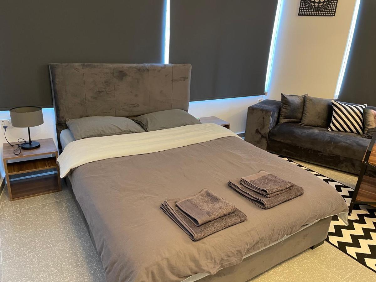 Mr. Studio In Ortakoy , North Nicosia + Wifi + Netflix Bagian luar foto