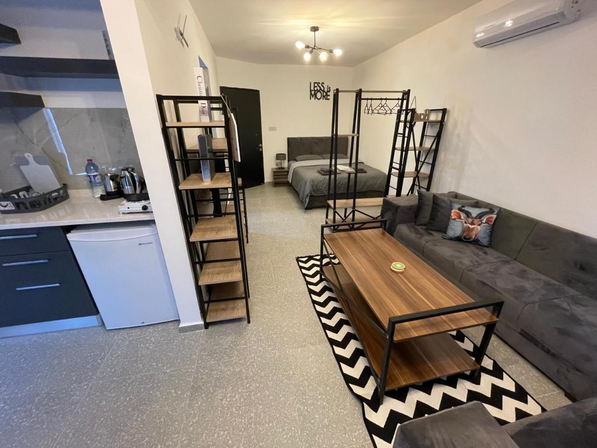 Mr. Studio In Ortakoy , North Nicosia + Wifi + Netflix Bagian luar foto