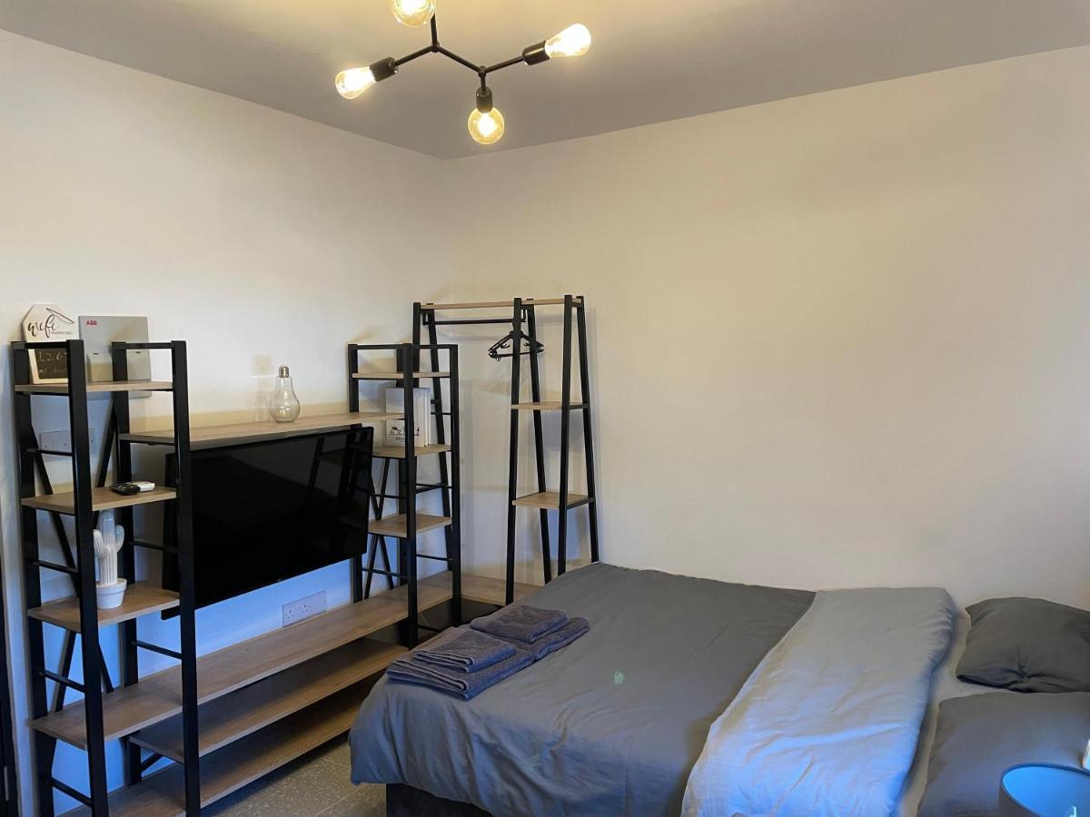 Mr. Studio In Ortakoy , North Nicosia + Wifi + Netflix Bagian luar foto