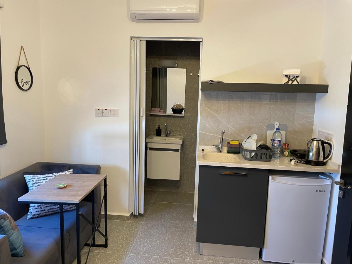 Mr. Studio In Ortakoy , North Nicosia + Wifi + Netflix Bagian luar foto