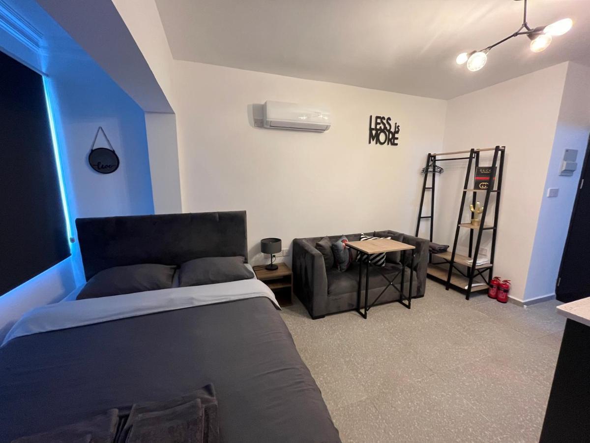 Mr. Studio In Ortakoy , North Nicosia + Wifi + Netflix Bagian luar foto